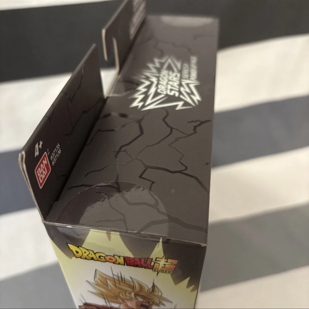 Dragon Ball Super Dragon Stars Super Saiyan Goku Power up Pack NIB - Picture 4 of 4